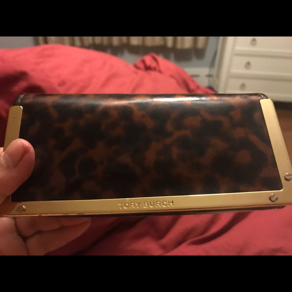 Tory Burch sunglass case